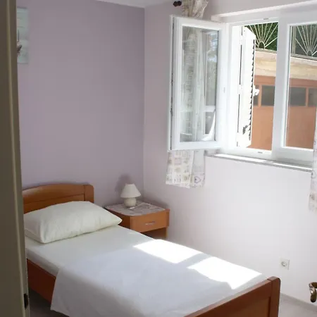 Gemuetliche Andrea In Opatija By Interhome