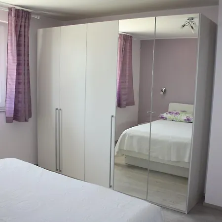Gemuetliche Andrea In Opatija By Interhome *