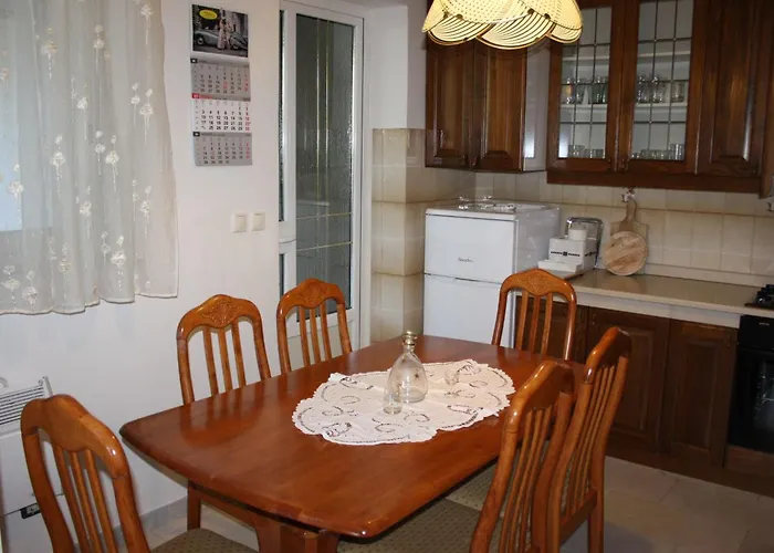 Gemuetliche Andrea In Opatija By Interhome *