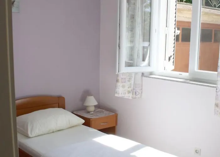 Gemuetliche Andrea In Opatija By Interhome