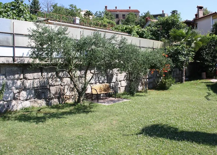 Gemuetliche Andrea In Opatija By Interhome Apartament