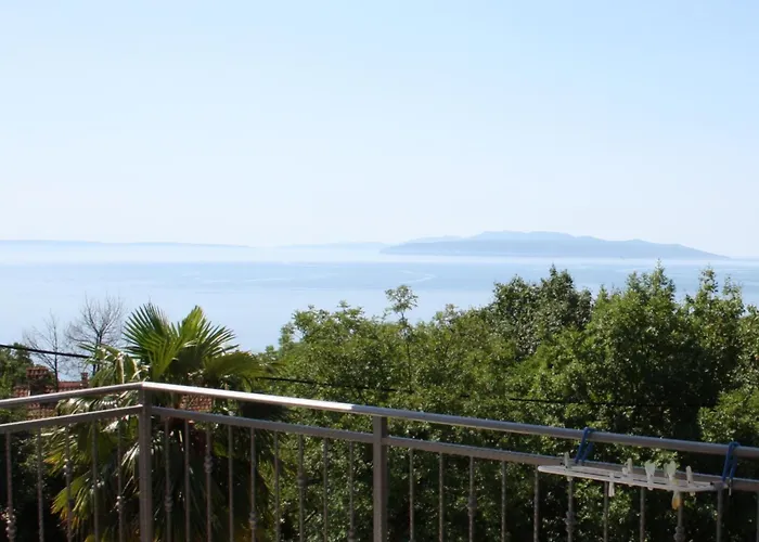 Apartament Gemuetliche Andrea In Opatija By Interhome